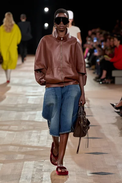 Look 31